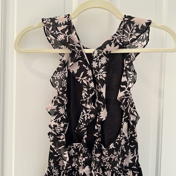 Ulla Johnson black dress w/ flowers; in excellent condition; size 4 - Picture 4 of 4